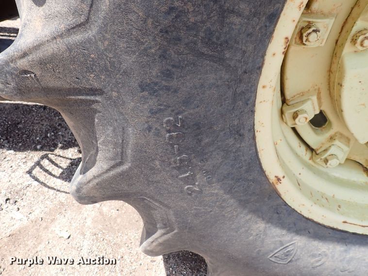 image for item DS7163 John Deere  tractor