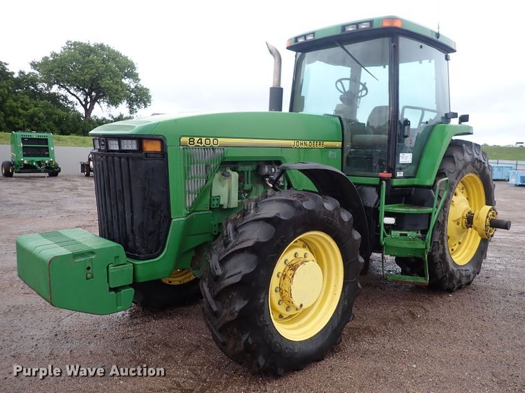 image for item DS7165 1995 John Deere 8400  MFWD tractor