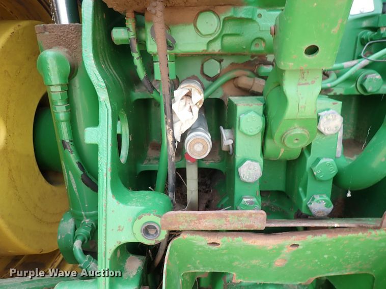 image for item DS7165 1995 John Deere 8400  MFWD tractor