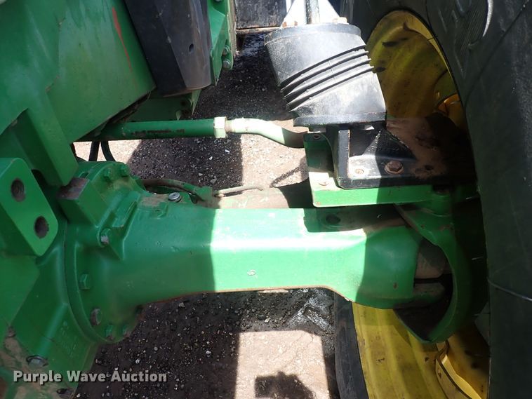 image for item DS7165 1995 John Deere 8400  MFWD tractor