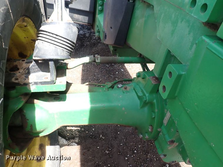 image for item DS7165 1995 John Deere 8400  MFWD tractor