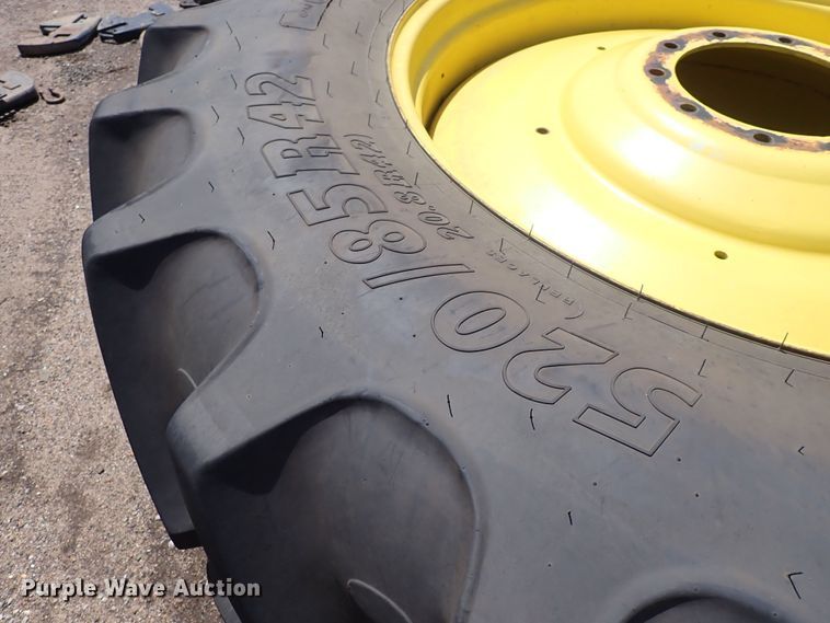 image for item DS7165 1995 John Deere 8400  MFWD tractor