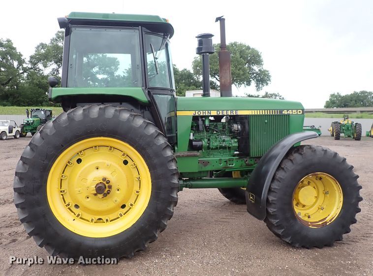 image for item DS7166 1988 John Deere 4450  MFWD tractor