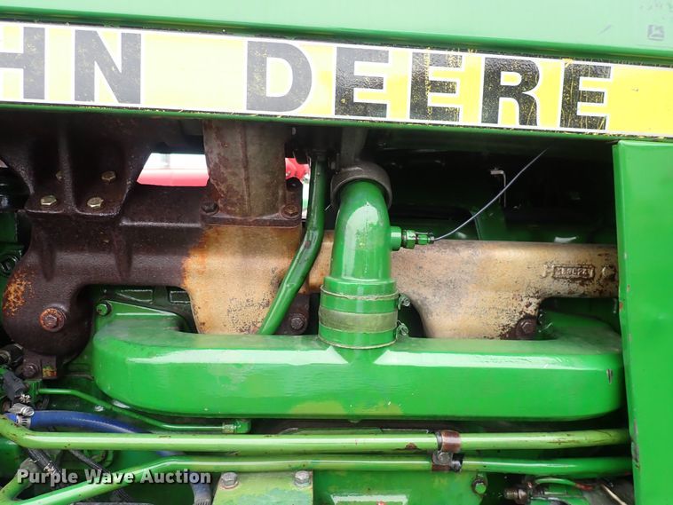 image for item DS7166 1988 John Deere 4450  MFWD tractor