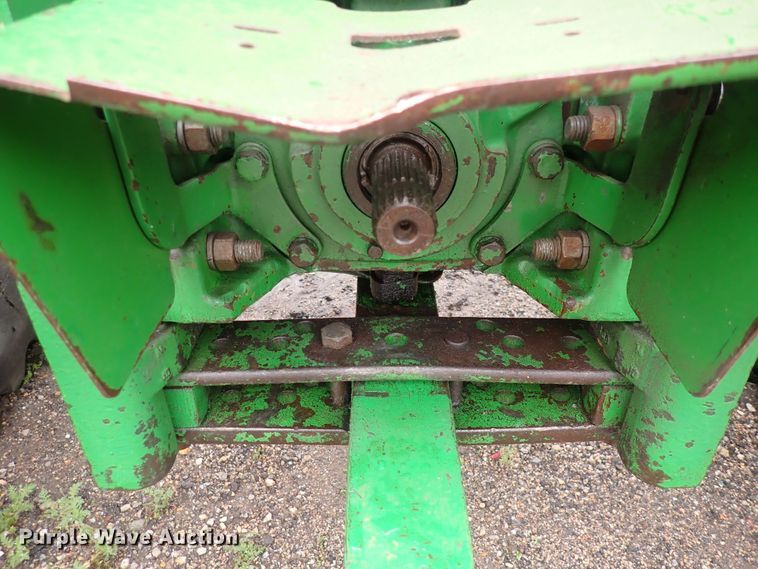 image for item DS7166 1988 John Deere 4450  MFWD tractor