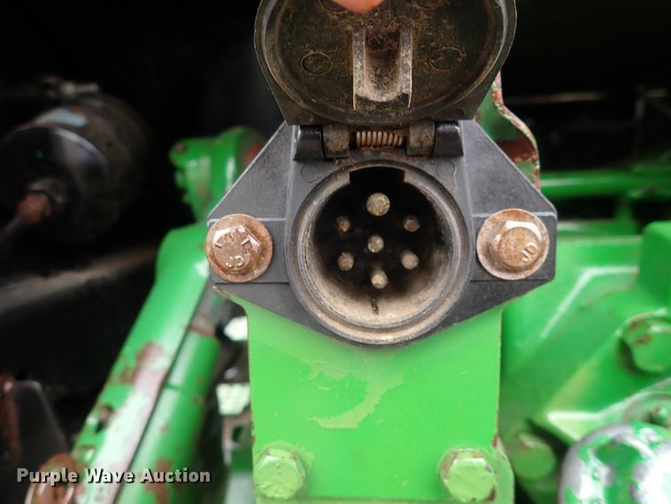 image for item DS7166 1988 John Deere 4450  MFWD tractor