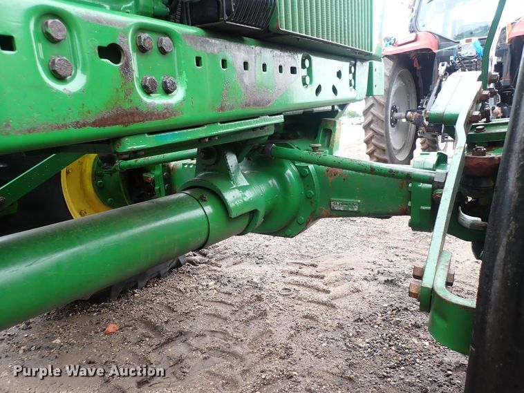 image for item DS7166 1988 John Deere 4450  MFWD tractor