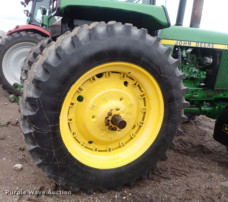 image for item DS7166 1988 John Deere 4450  MFWD tractor