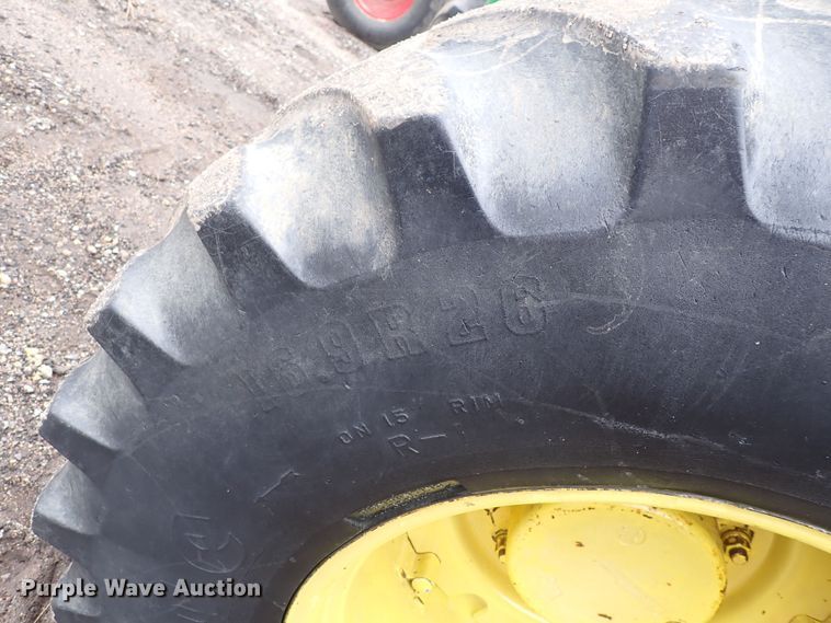 image for item DS7166 1988 John Deere 4450  MFWD tractor