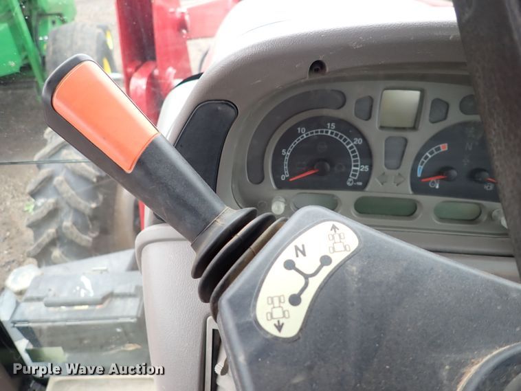 image for item DS7168 2012 Case IH Maxxum 125  MFWD tractor