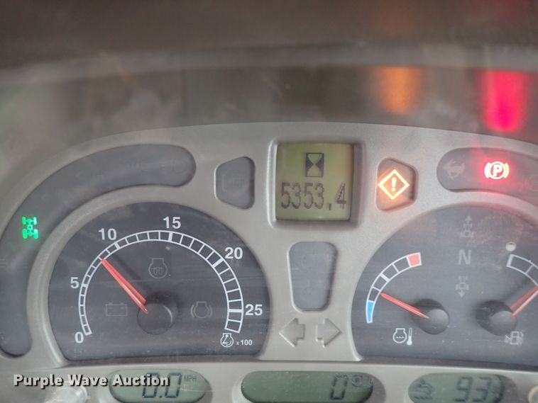 image for item DS7168 2012 Case IH Maxxum 125  MFWD tractor