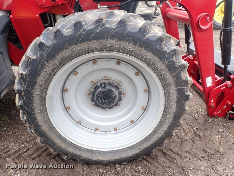 image for item DS7168 2012 Case IH Maxxum 125  MFWD tractor