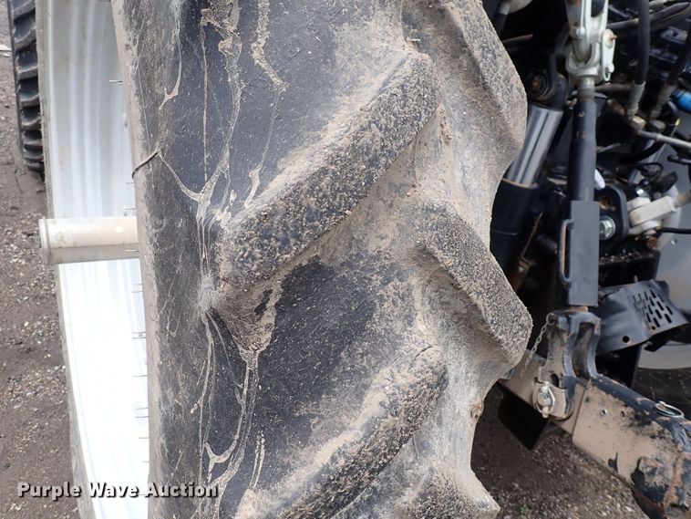 image for item DS7168 2012 Case IH Maxxum 125  MFWD tractor