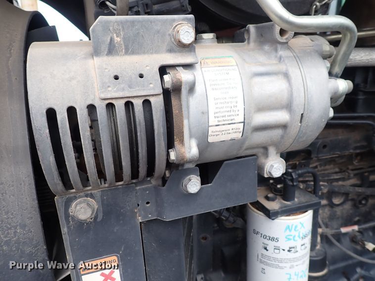 image for item DS7169 2010 Case IH Maxxum 125  MFWD tractor