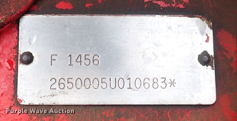 image for item DS7171 International 1456  tractor