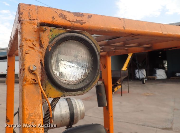 image for item DS7228 Toyota 5FDC25  forklift