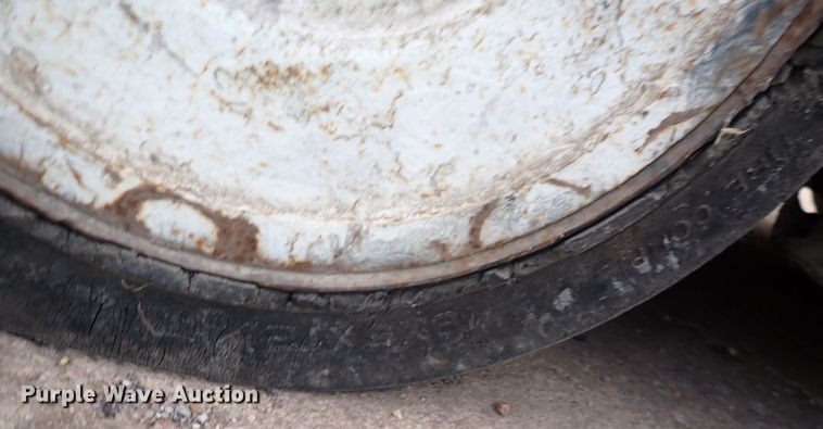 image for item DS7228 Toyota 5FDC25  forklift