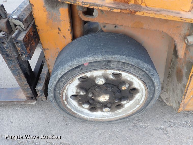 image for item DS7228 Toyota 5FDC25  forklift