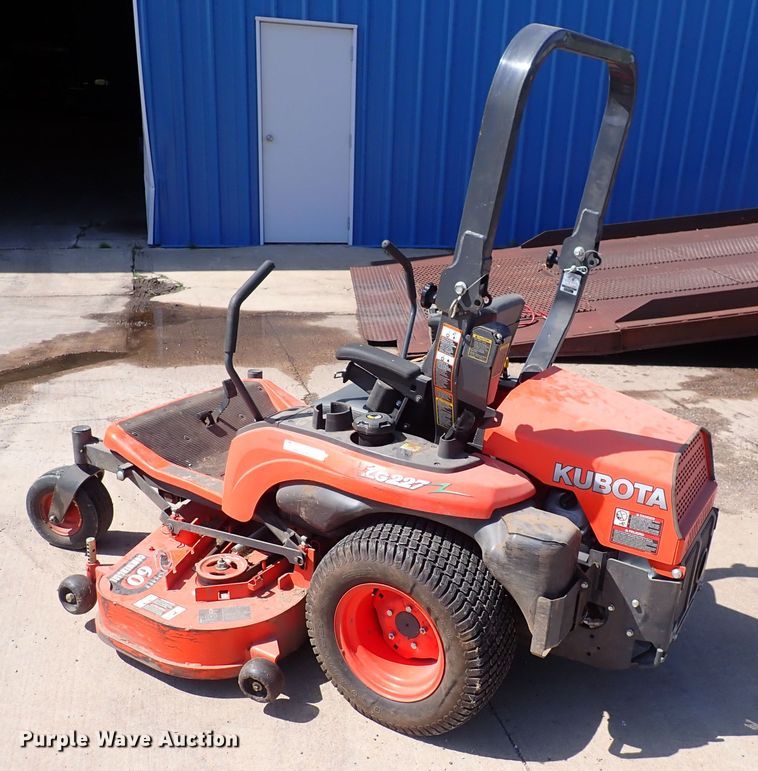 image for item LU9279 Kubota ZG227  ZTR lawn mower