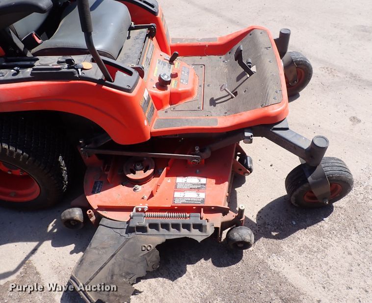 image for item LU9279 Kubota ZG227  ZTR lawn mower