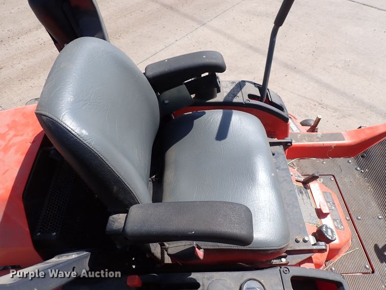 image for item LU9279 Kubota ZG227  ZTR lawn mower