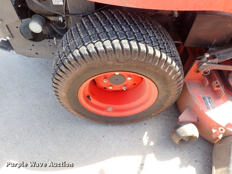 image for item LU9279 Kubota ZG227  ZTR lawn mower