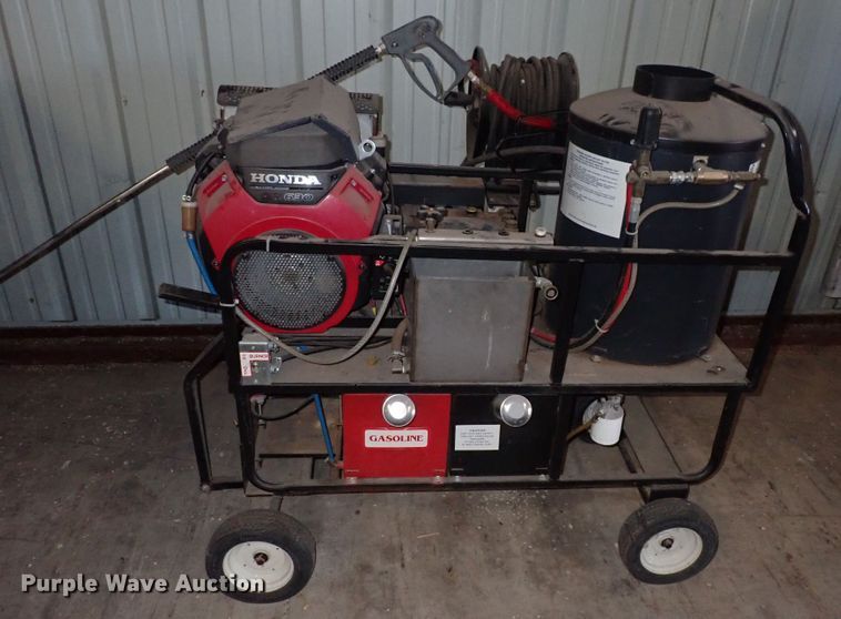 image for item LU9280 Hot pressure washer