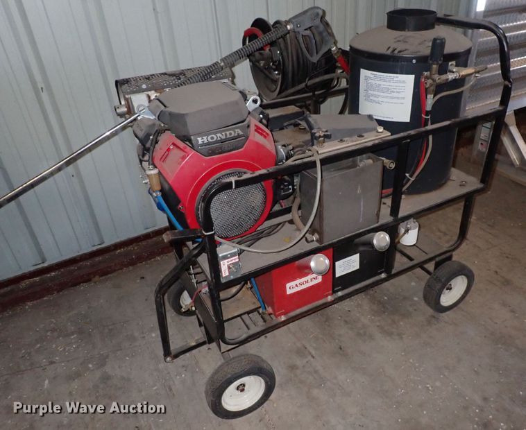 image for item LU9280 Hot pressure washer