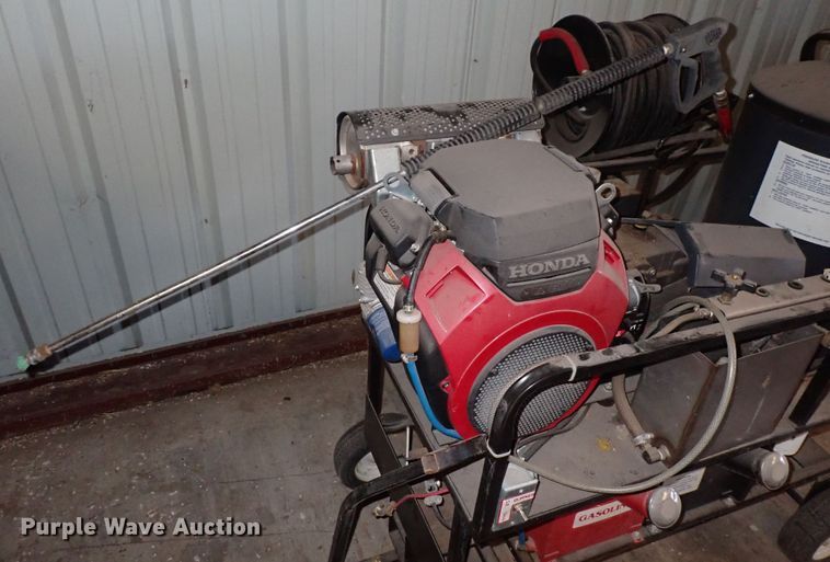 image for item LU9280 Hot pressure washer