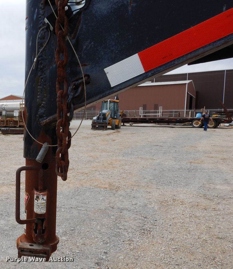 image for item DF0297 2006 Apache  equipment trailer