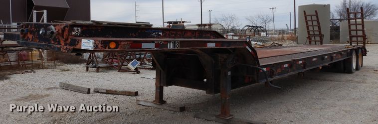 image for item DJ6573 1996 Clark drop deck equipment trailer