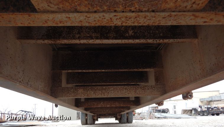 image for item DJ6573 1996 Clark drop deck equipment trailer