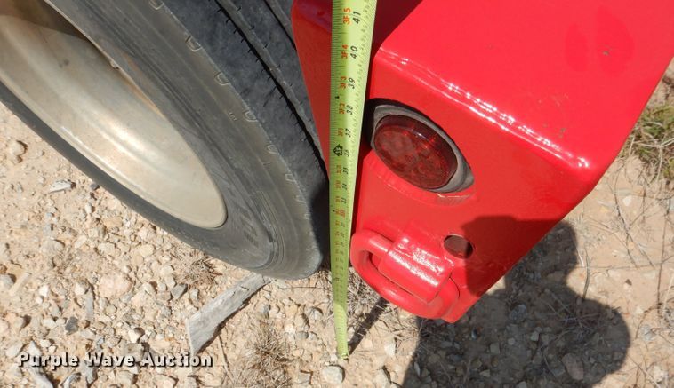 image for item DJ8960 2005 Fontaine Magnitude 55L  lowboy equipment trailer