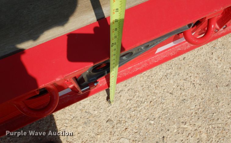 image for item DJ8960 2005 Fontaine Magnitude 55L  lowboy equipment trailer