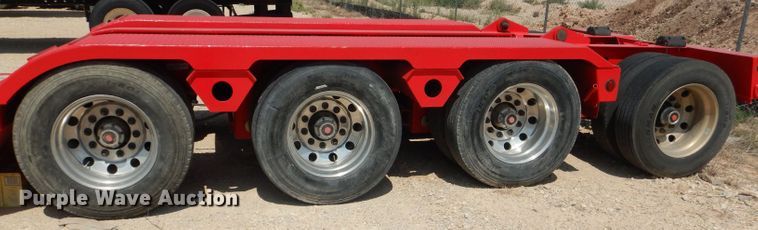 image for item DJ8960 2005 Fontaine Magnitude 55L  lowboy equipment trailer