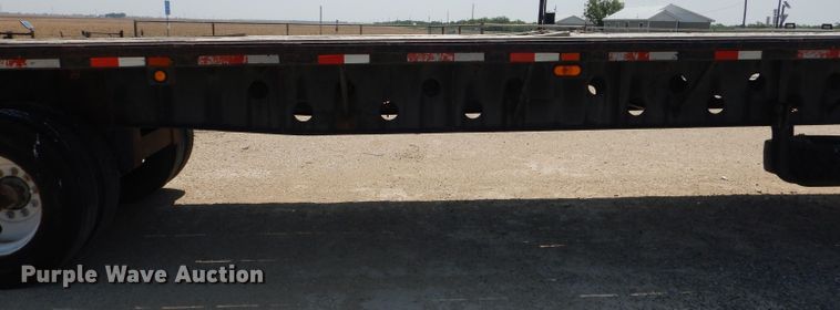 image for item DJ8961 1992 Transcraft TL120  flatbed trailer