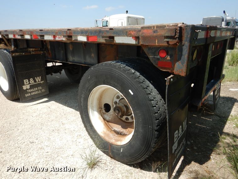 image for item DJ8961 1992 Transcraft TL120  flatbed trailer