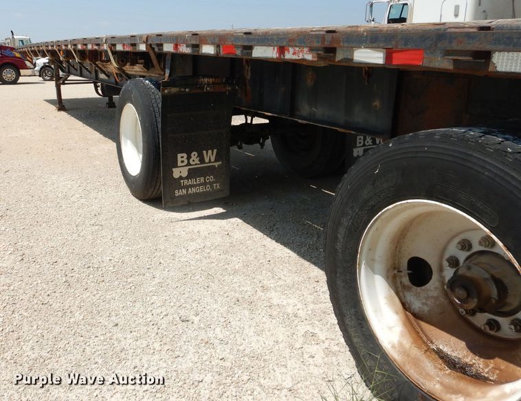 image for item DJ8961 1992 Transcraft TL120  flatbed trailer