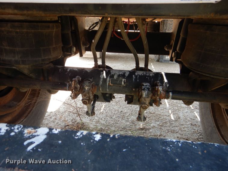 image for item DJ8961 1992 Transcraft TL120  flatbed trailer