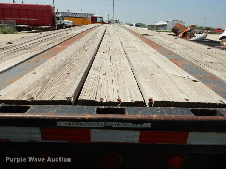 image for item DJ8961 1992 Transcraft TL120  flatbed trailer