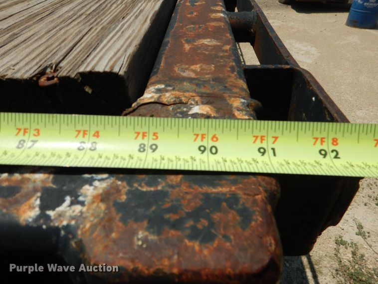 image for item DJ8961 1992 Transcraft TL120  flatbed trailer