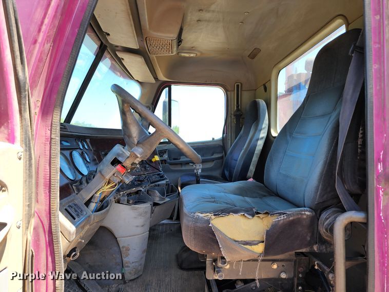 image for item DL6607 1998 Freightliner FLC120  semi truck