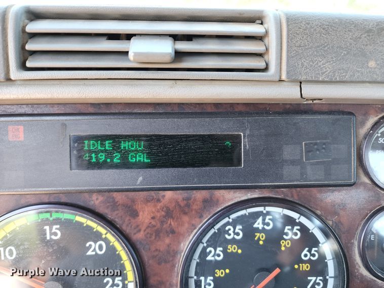 image for item DL6607 1998 Freightliner FLC120  semi truck