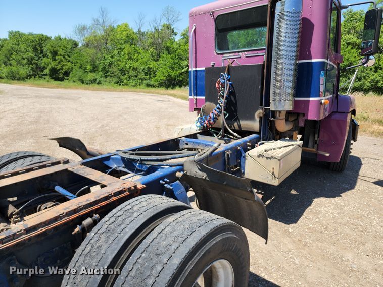 image for item DL6607 1998 Freightliner FLC120  semi truck