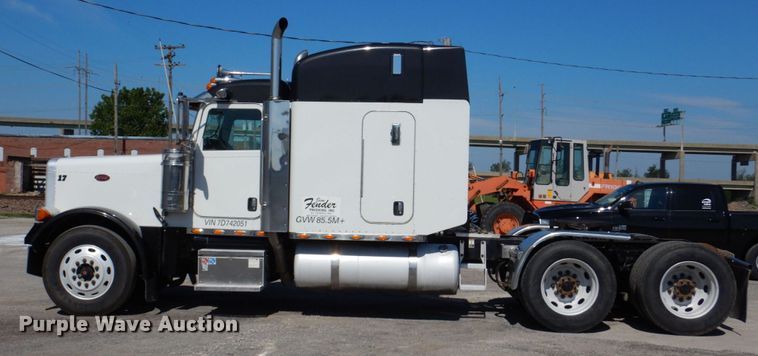 image for item DM2282 2007 Peterbilt 379  semi truck