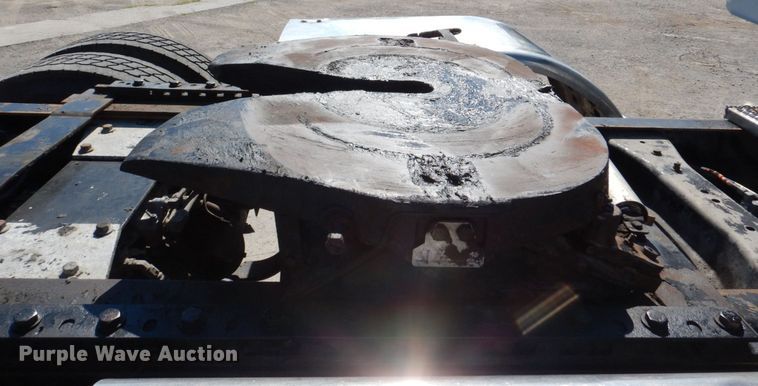 image for item DM2282 2007 Peterbilt 379  semi truck