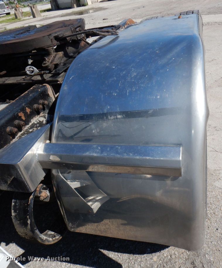 image for item DM2282 2007 Peterbilt 379  semi truck