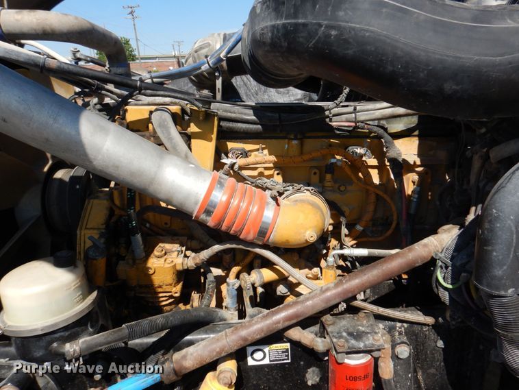 image for item DM2282 2007 Peterbilt 379  semi truck