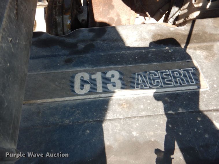 image for item DM2282 2007 Peterbilt 379  semi truck