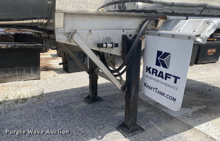 image for item DM4177 1994 Stainless Tank & Equipment  tank trailer